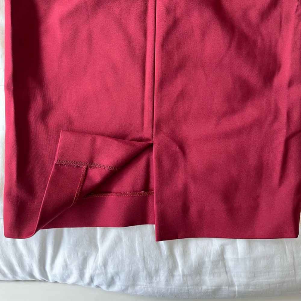 SOLD 👠 Icone Simons Burgundy Pencil Skirt XS - Picture 11 of 12